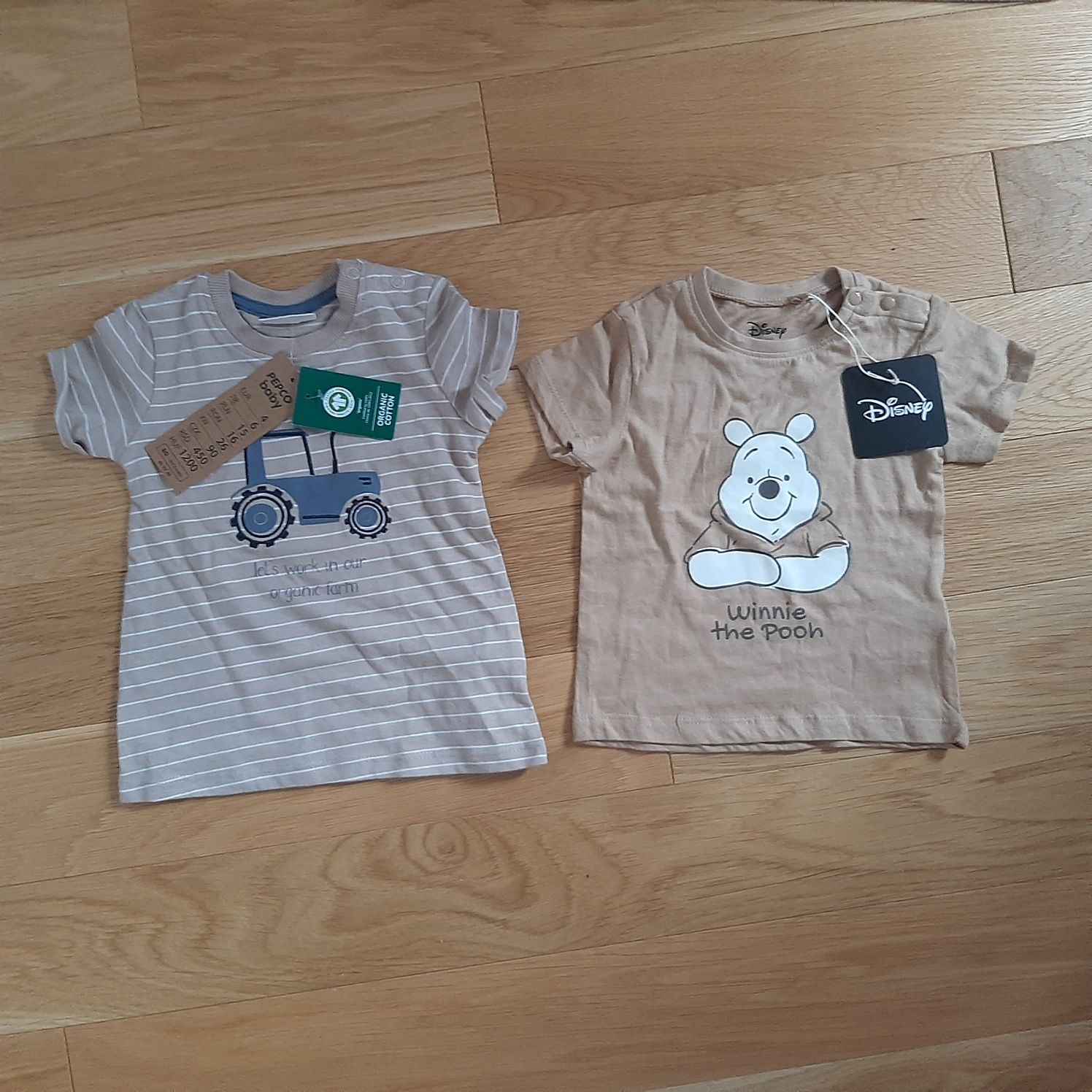 Dwa 2 beżowe jasno brązowe Podkoszulki T-shirty T-shirt 80 Kubuś Pucha