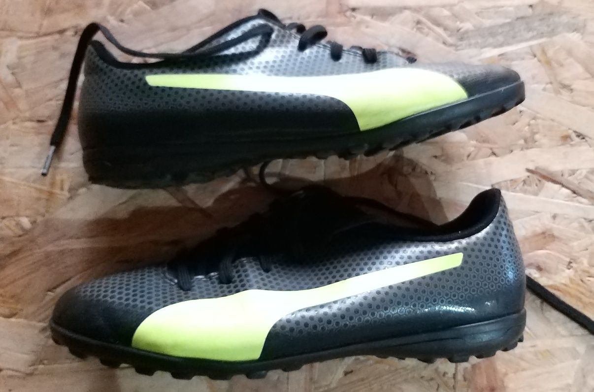 Buty do piłki turfy / korki Puma rozmiar 37.5