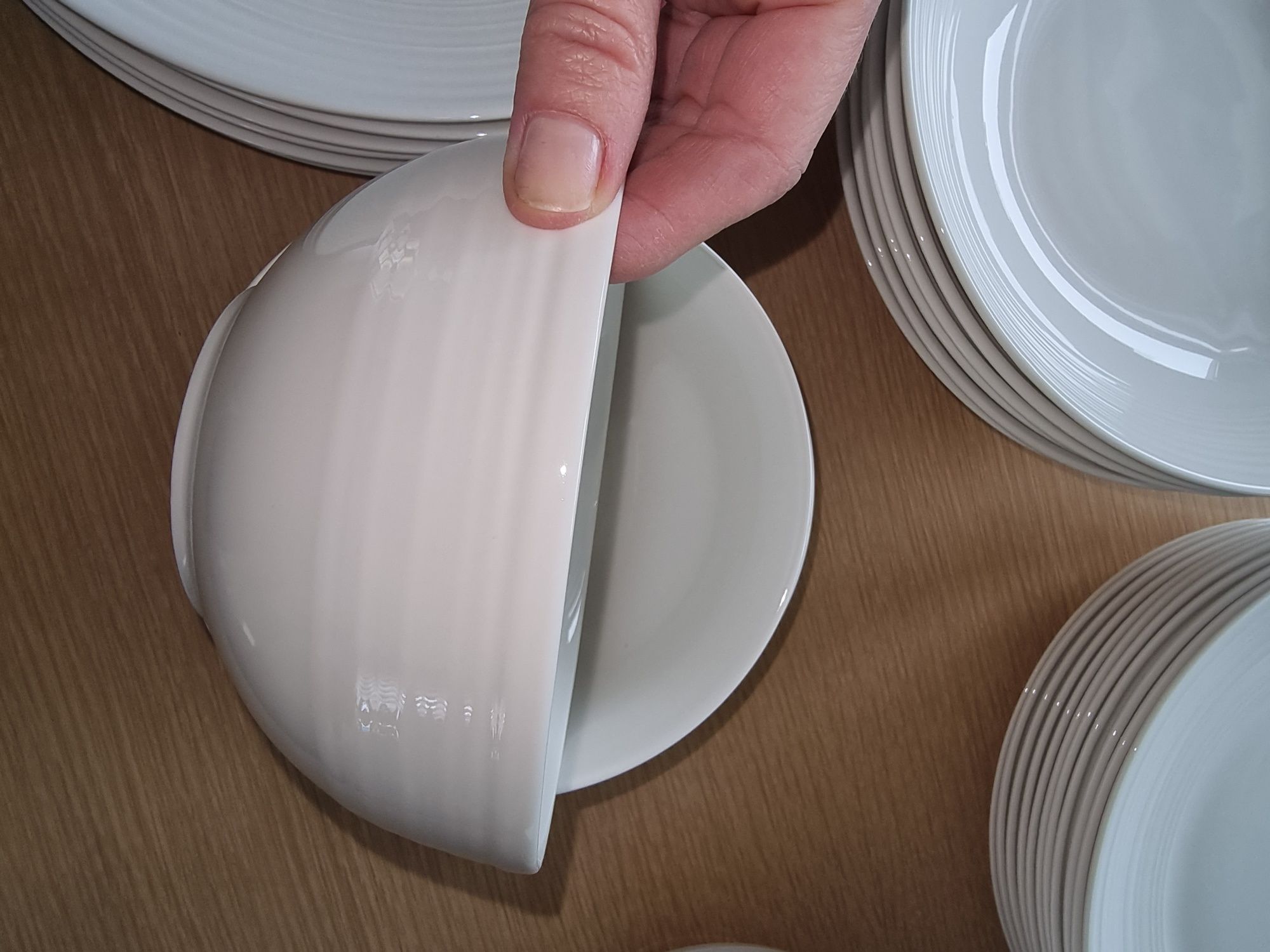 Zestaw obiadowy porcelanowy ambition linea