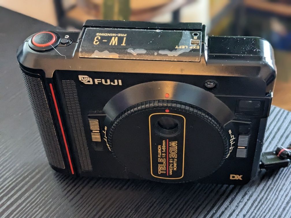 Плівковий фотоапарат fuji tw-3