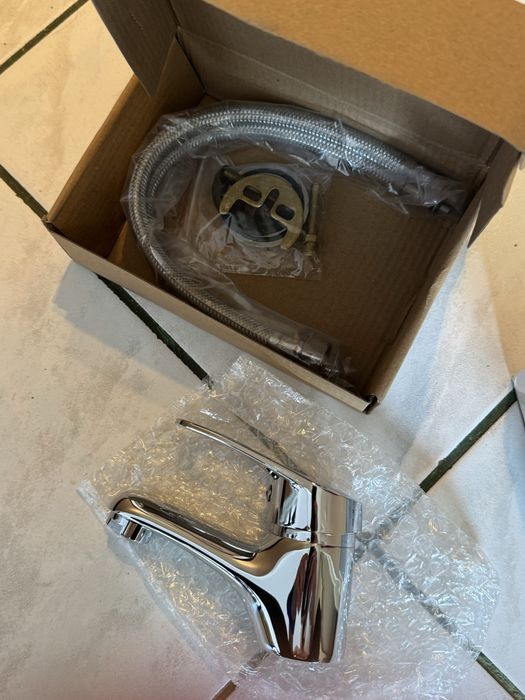 Bateria umywalkowa nowa