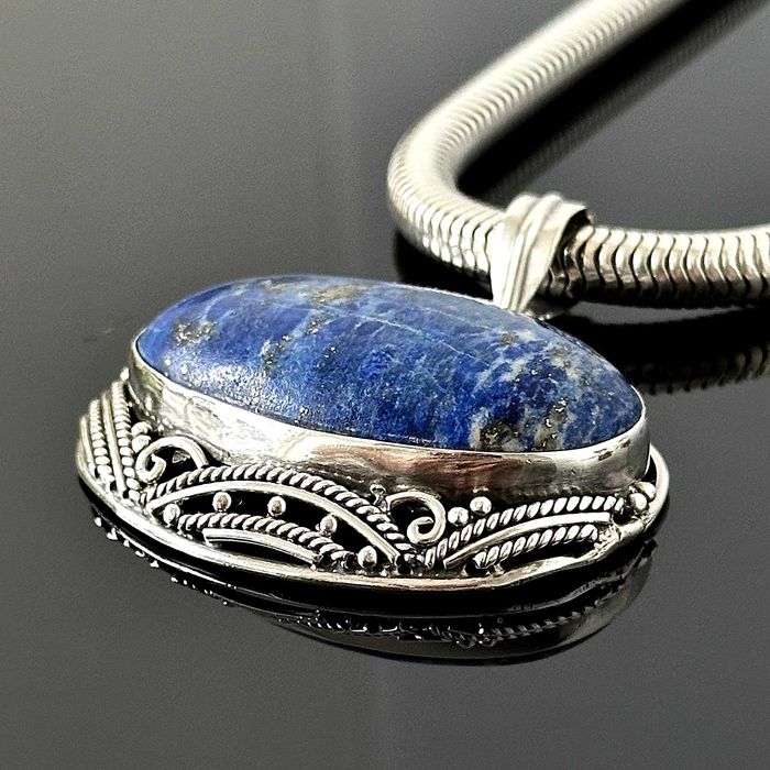 Srebrny artystyczny naszyjnik z Lapis lazuli ręcznie wykonany próba925