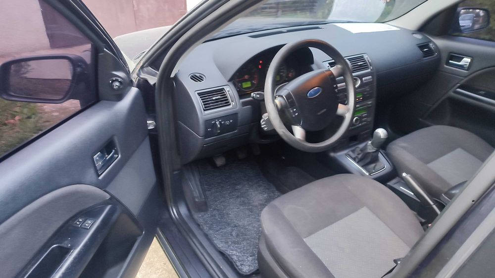 Продам авто Ford Mondeo