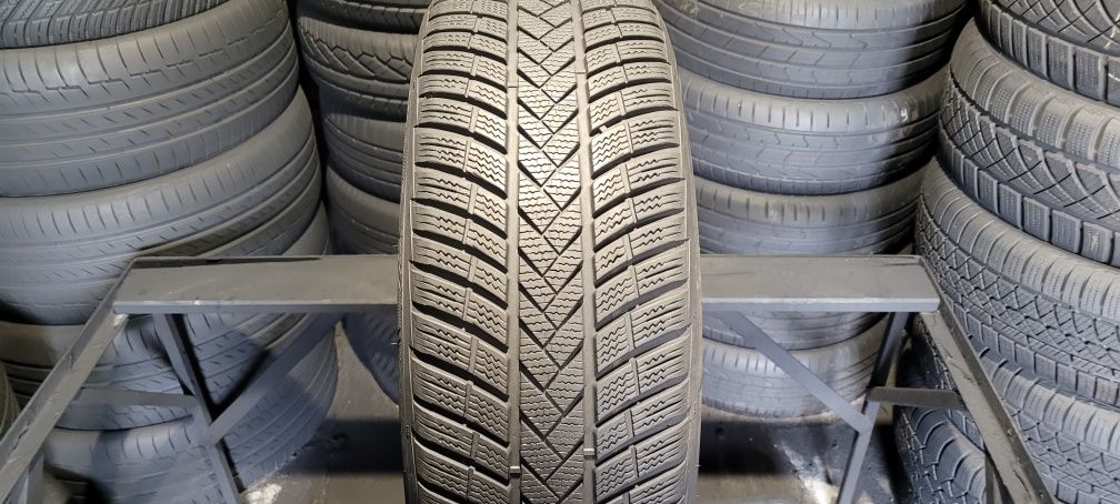 205/55r17 91H Vredestein Wintrac Pro z 2019r.