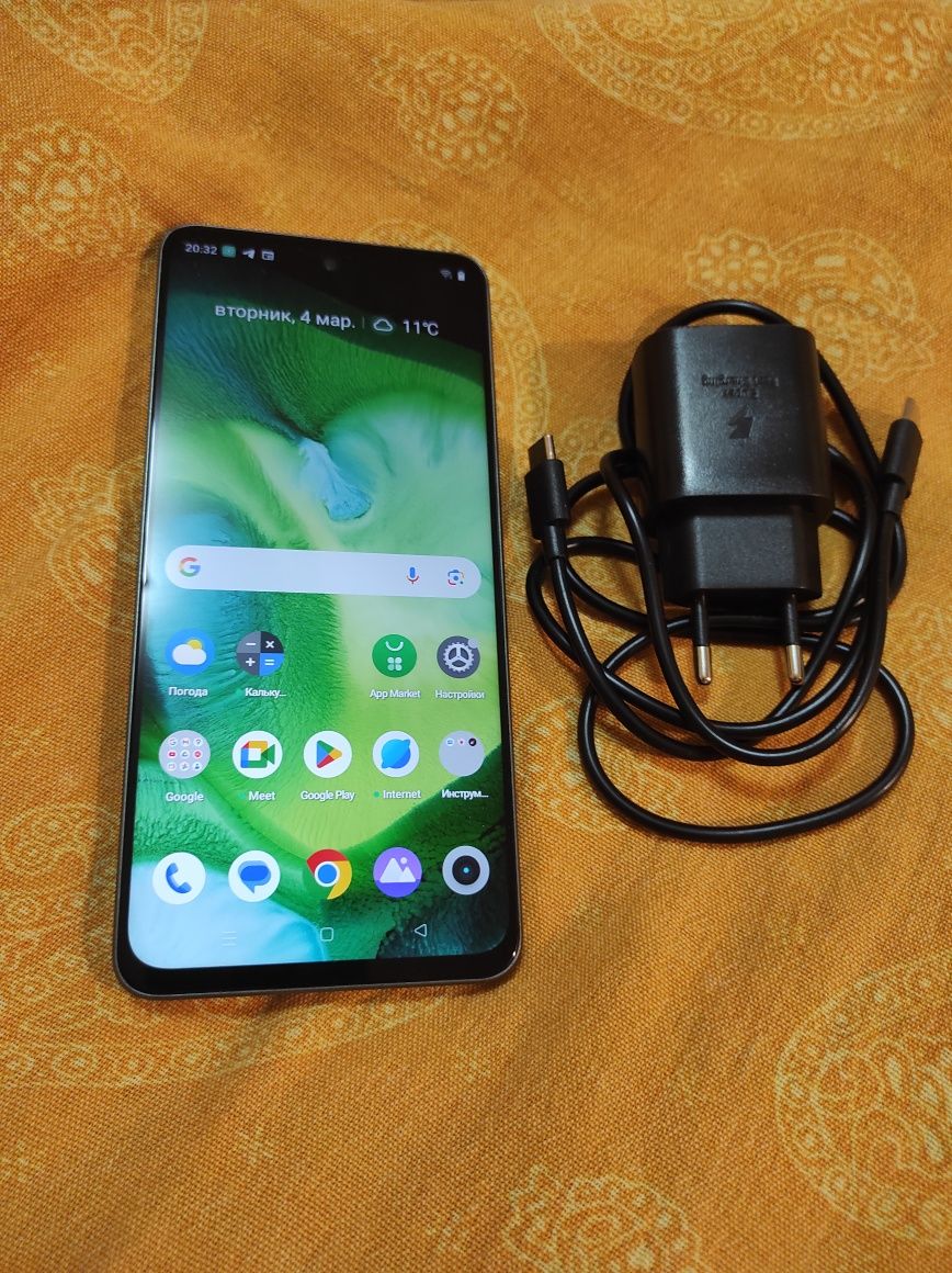 Realme c67 8/256 NFC