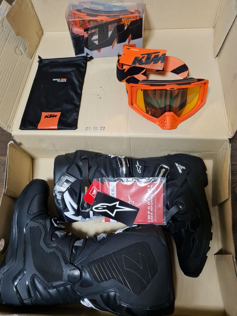 Продам мотоботи Alpinestars tech 7