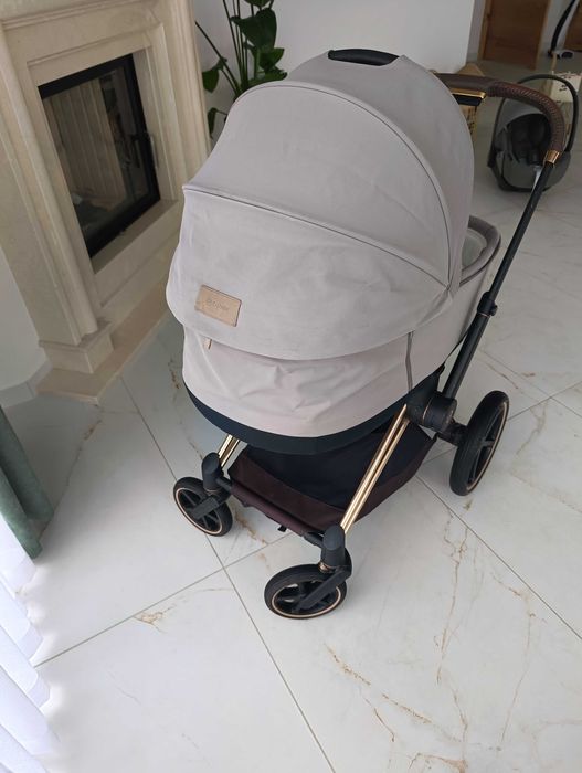 Wózek szary marki cybex 2.0 3 w 1