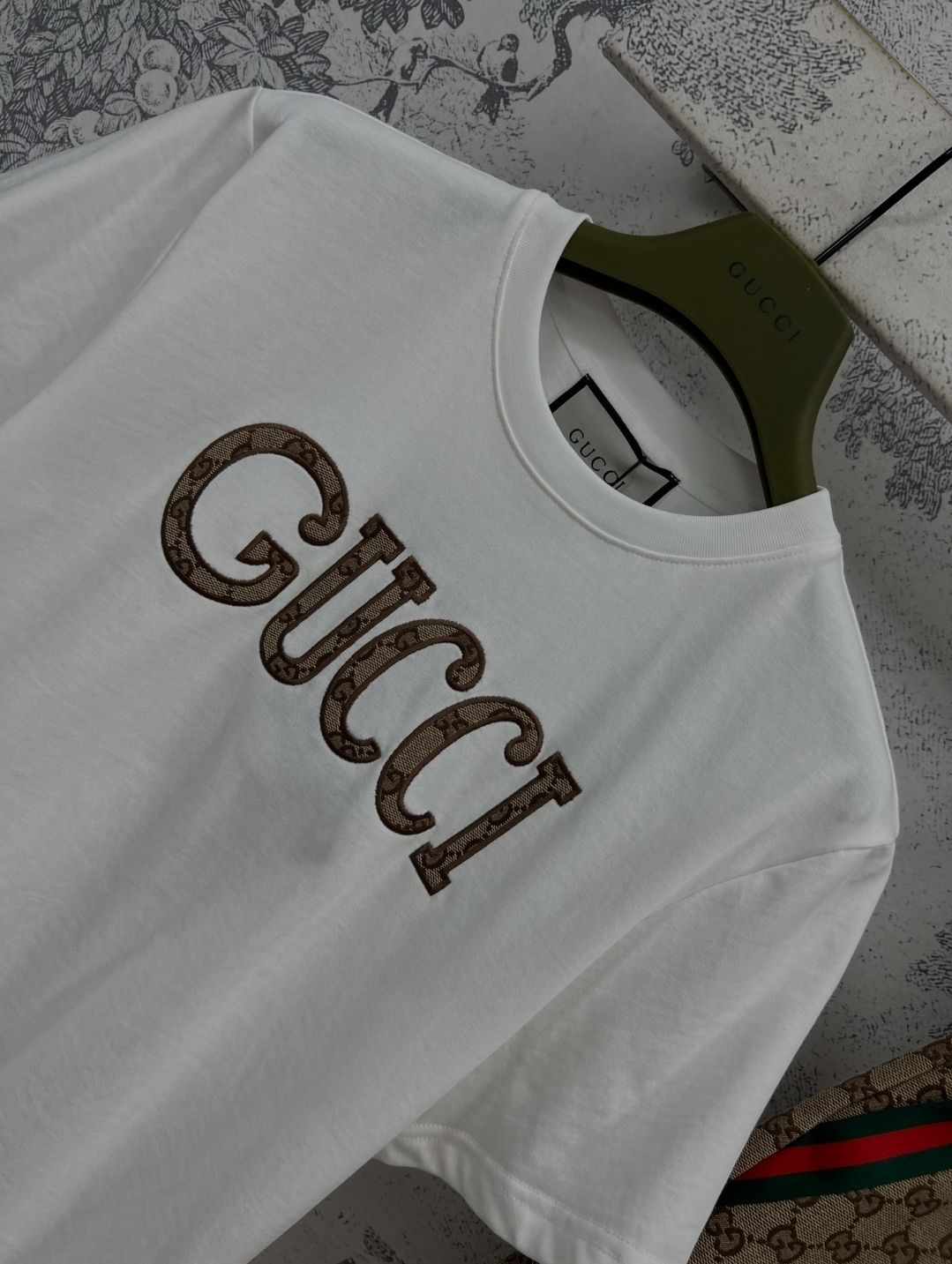 Komplet Gucci najnowsza kolekcja