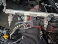 Kompletna listwa wtryskowa isuzu trooper 2.6 benzyna wtrysk wtryski