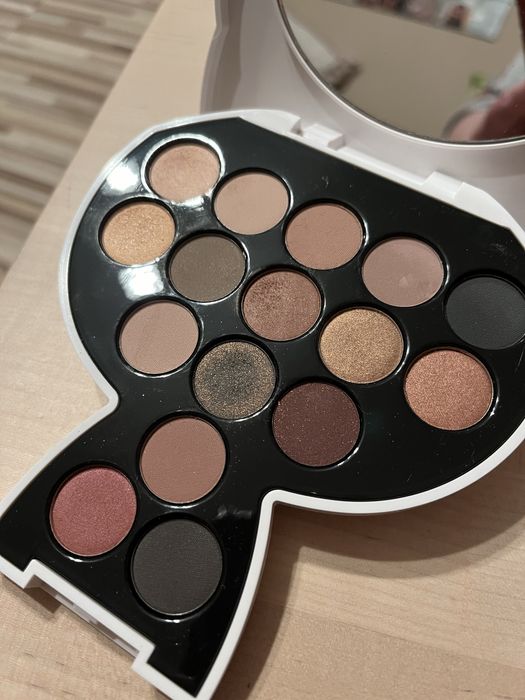 Paletka cieni Karl Lagerfeld