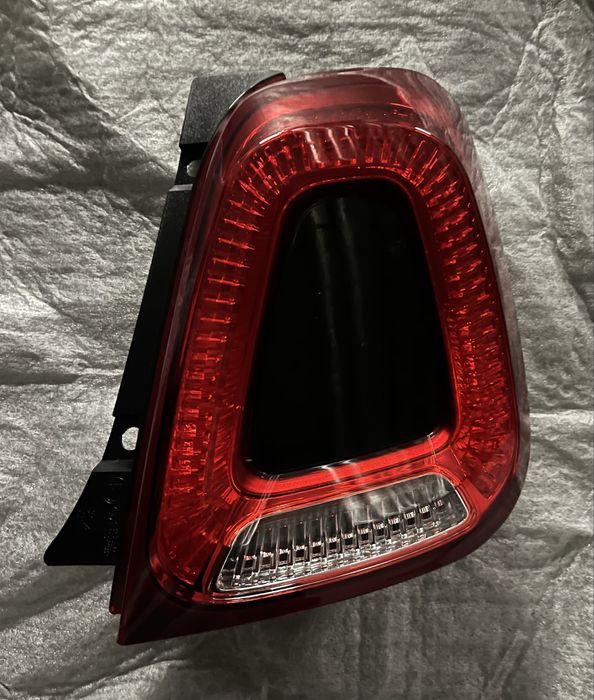 Lampy Tyl Fiat 500 czarna