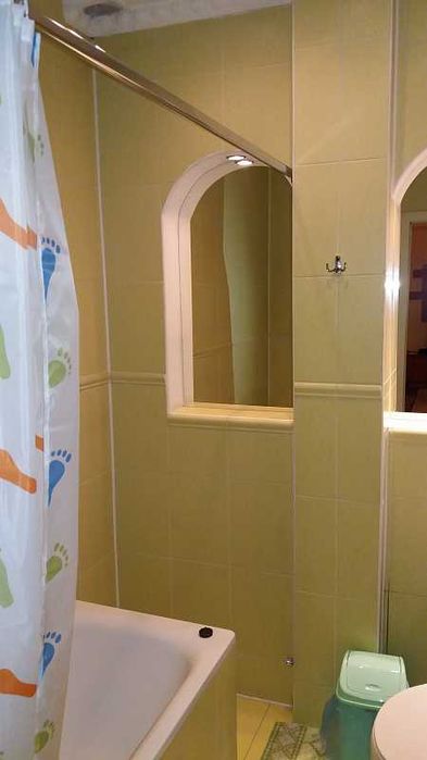 2кім ,центр, вул.Хмельницького 2, зал.вокзал, документи