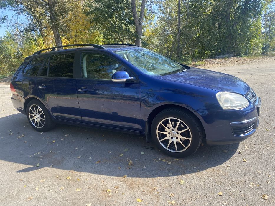 Volkswagen Golf 2007г 1,6 газ
