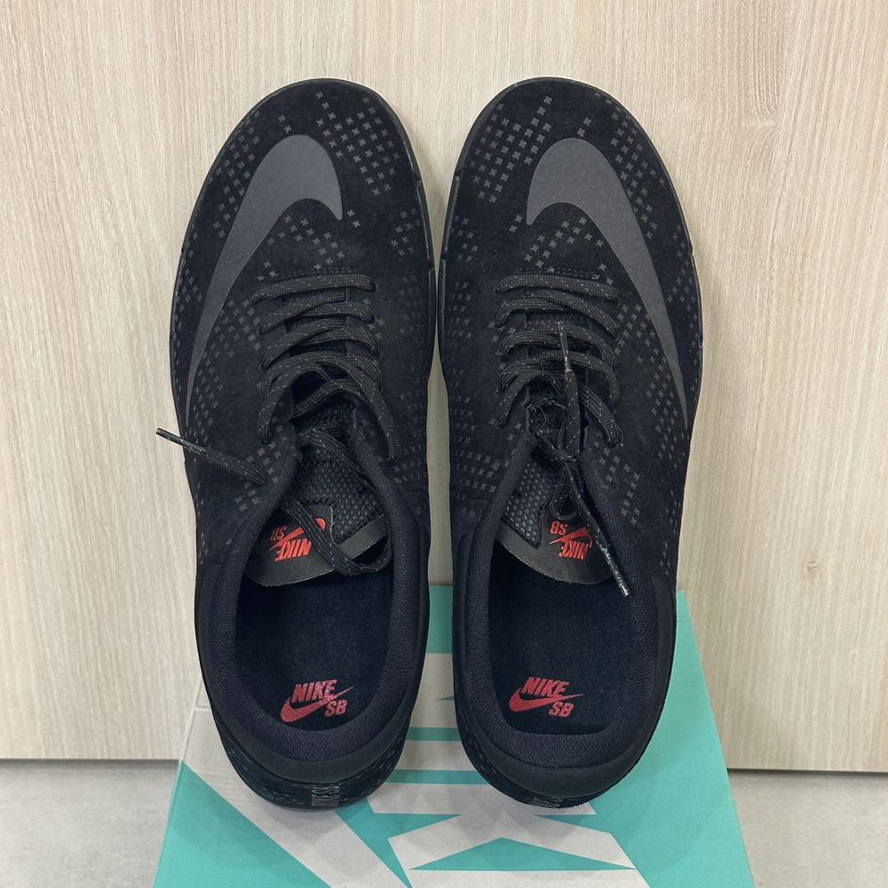 Оригінальні кросівки Nike SB free prm Flash розмір 11,5us