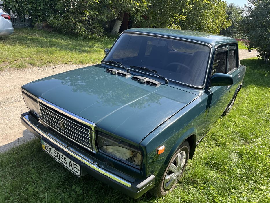 ВАЗ 2107.