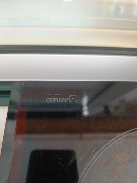 Placa de vitrocerâmica Usada