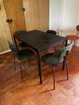 Mesa com 4 cadeiras