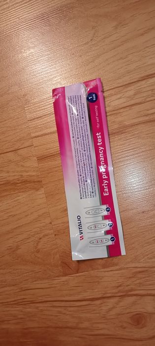 Jeden test ciążowy.