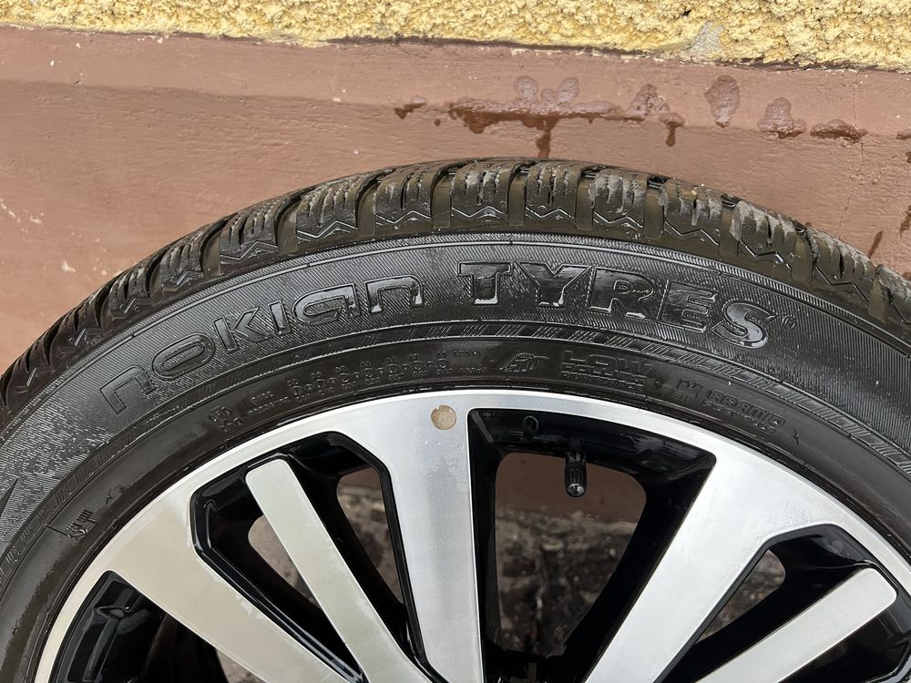 Koła Renault 4szt. alufelgi, opony zimowe 225/55R19