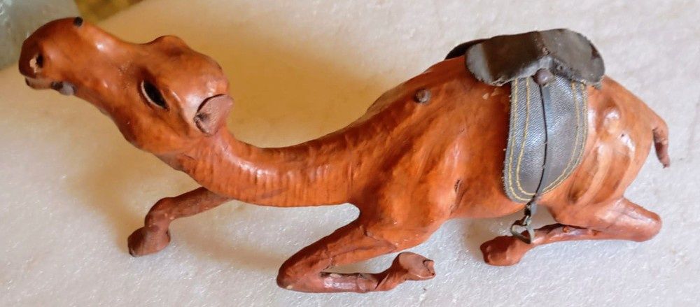 Antigo Camelo em pele para decoração