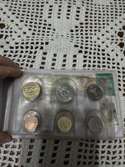 Moedas e selos antigos de Singapura