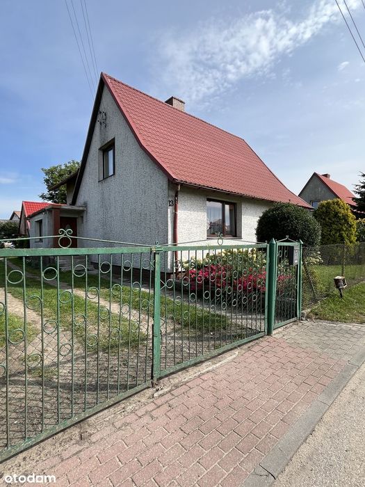 Dom wolnostojący z ogródkiem