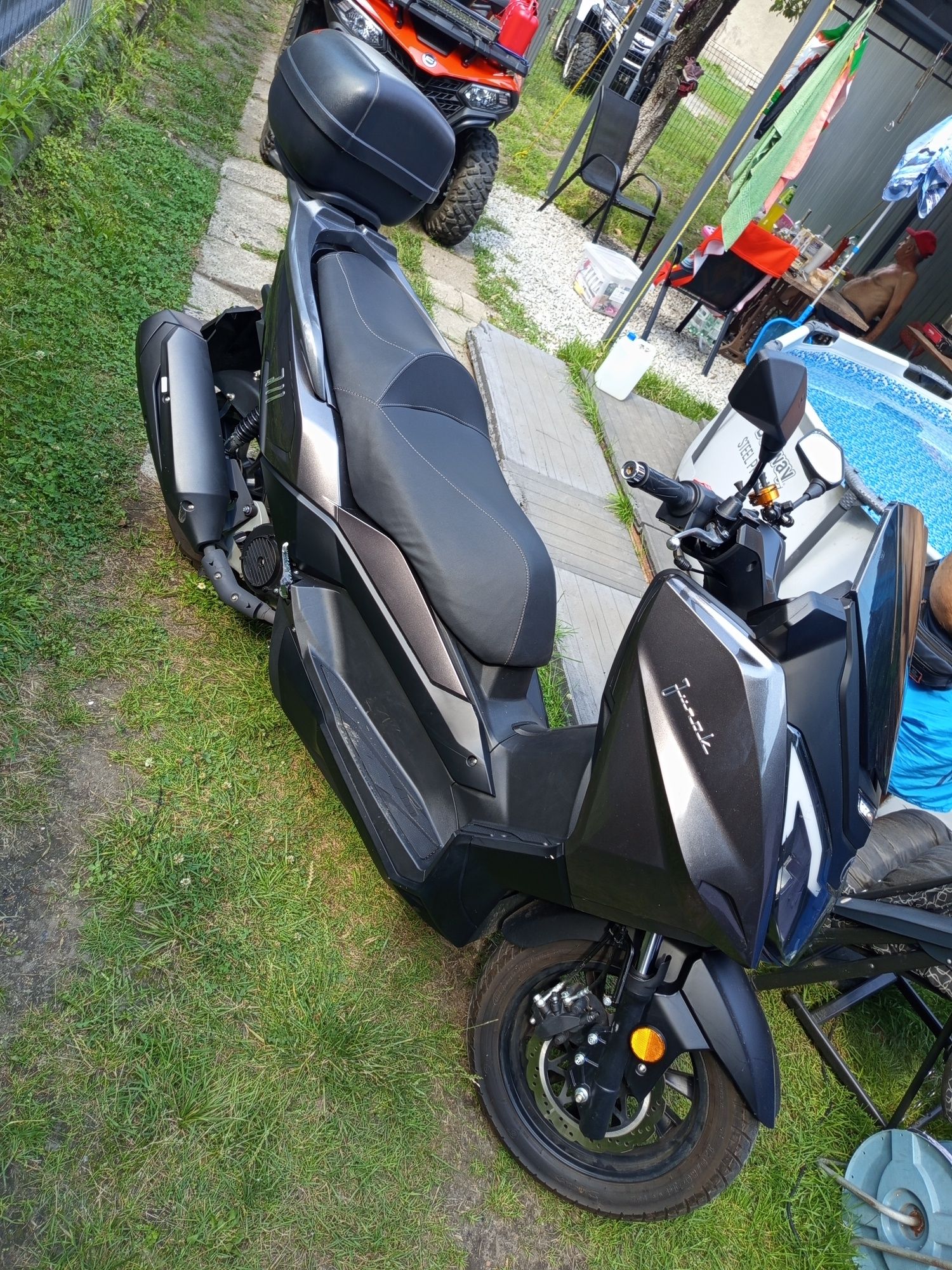 Sprzedam Skuter Junak Maxi 711 125cm