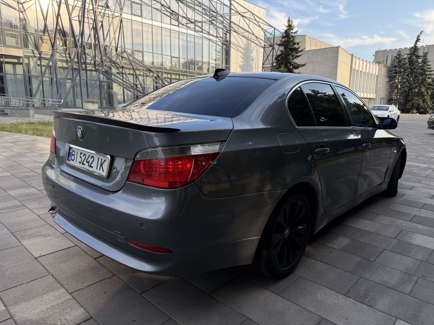 Продам автомобіль BMW 5 series E-60