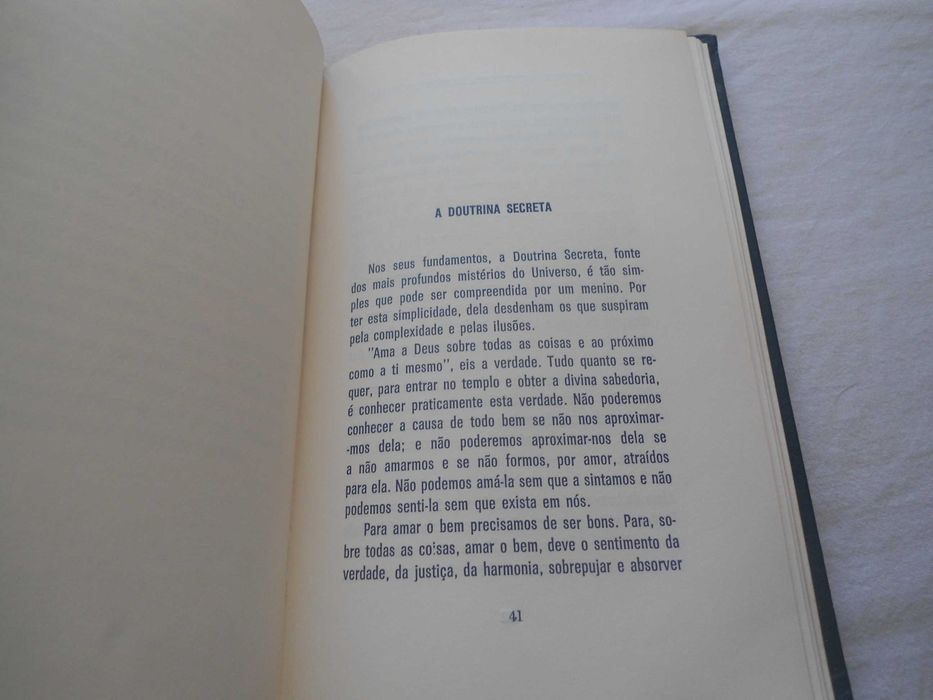A Doutrina Secreta dos Rosacruzes  por Karl Von Eckartshausen