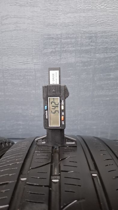 Pirelli 225/60 R17 All Season