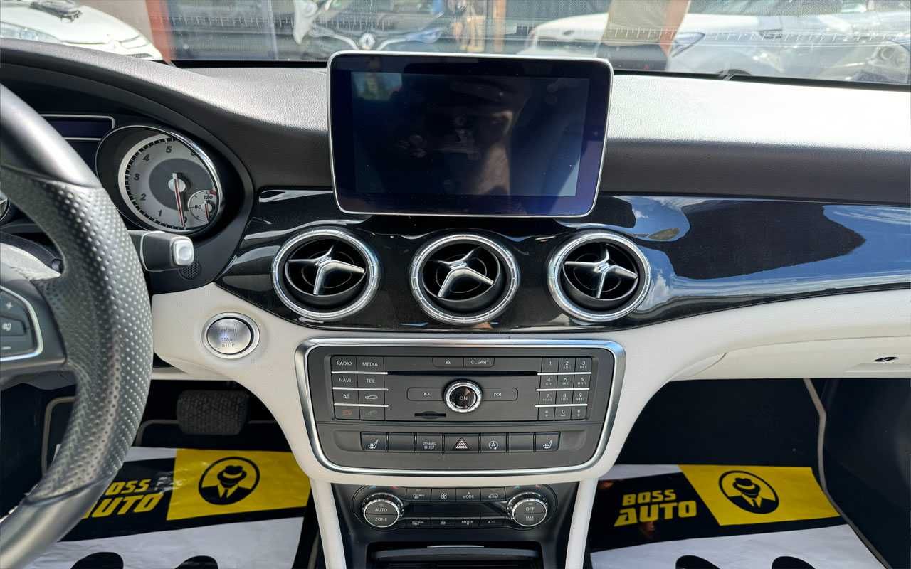 Mercedes-Benz CLA 250 2015