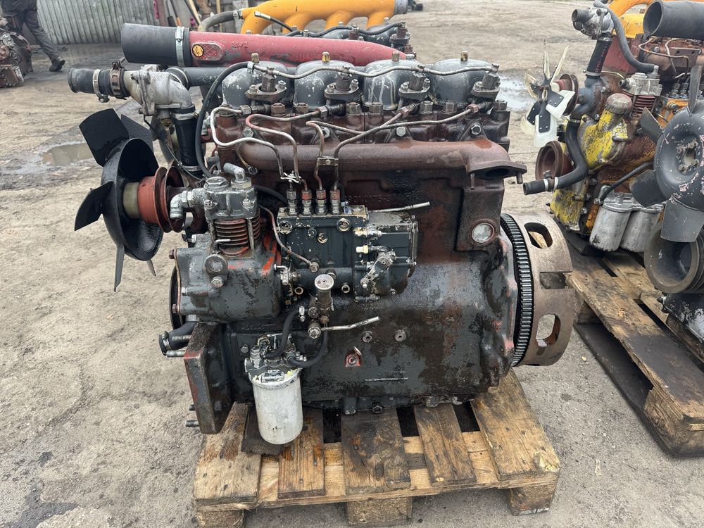Silnik Ursus Zetor 4 cylindrowy z agregatu  C-360/7211/6945/5711/7011