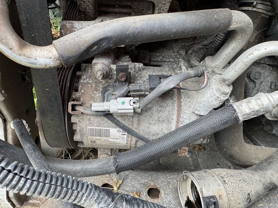 RENAULT CLIO IV CAPTUR 1.2 TCE KOMPRESOR SPRĘŻARKA KLIMATYZACJI 926000734R