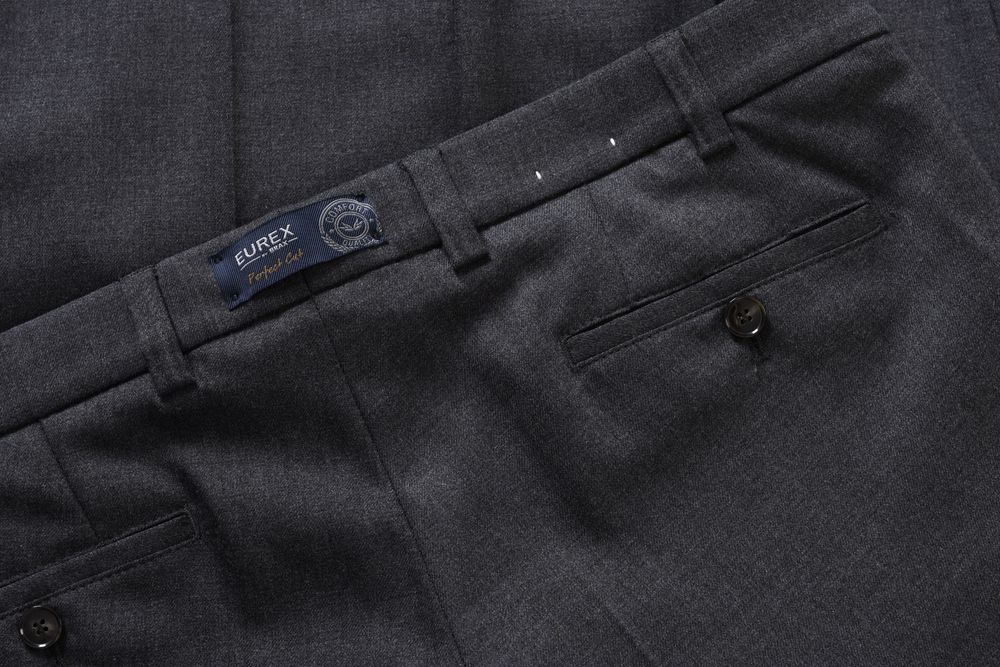 EUREX BY BRAX szare flanelowe spodnie męskie w kant wełna strecz r. 54