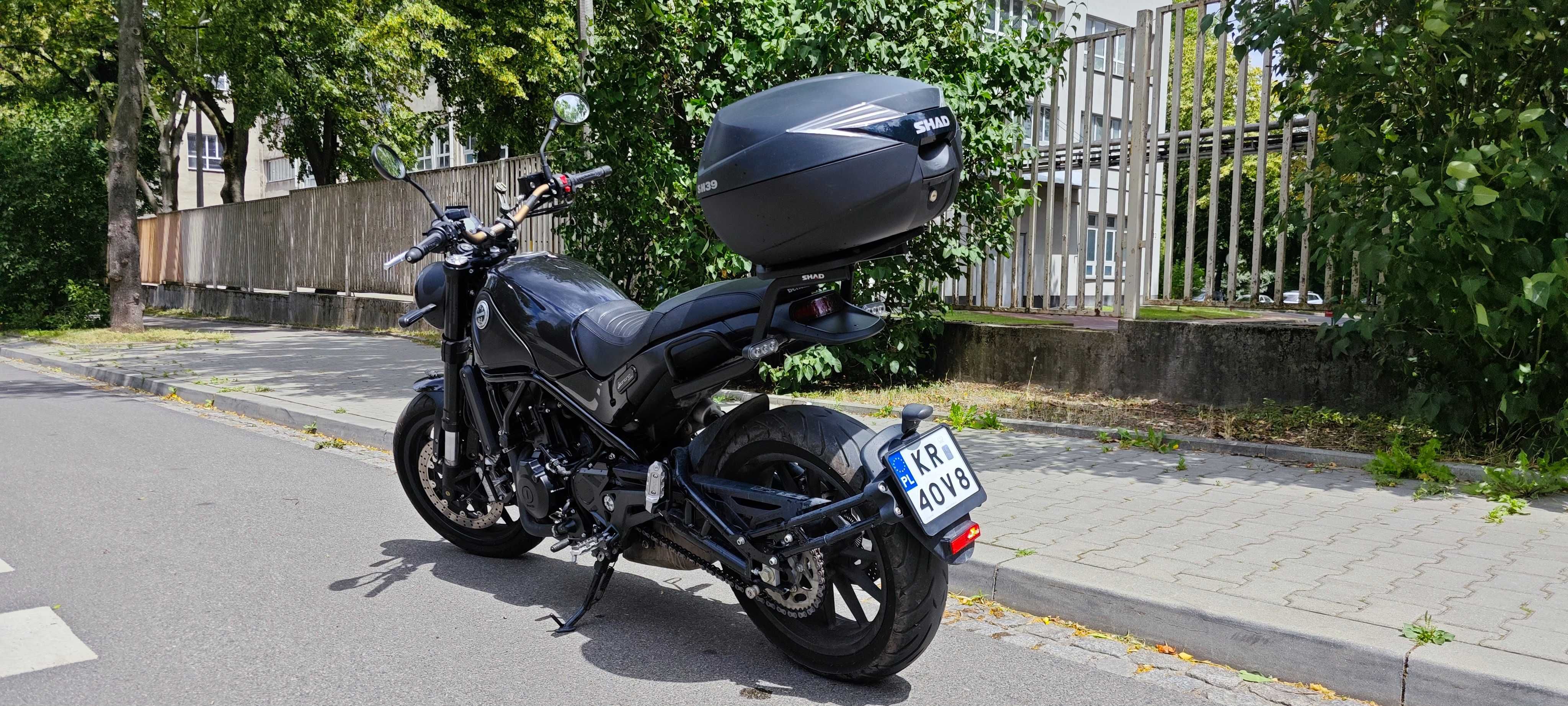 Benelli Leoncino 500, idealny, przebieg 4130, bez żadnej rysy
