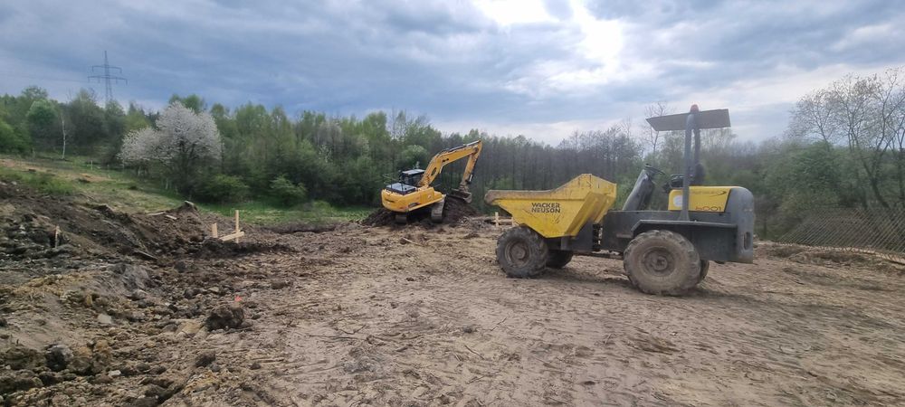 Uslugi koparkami gasienicowymi wozidlami