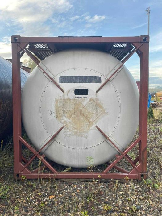 Zbiornik nierdzewny 25 000 l (inox) – z wężownicą grzewczą, izolowany