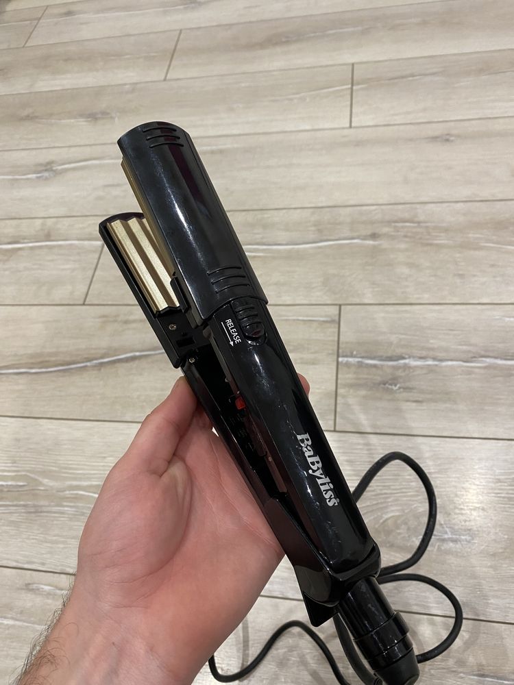 Професійна плойка BaByliss з двома насадками (рівні щипці  і гофре)