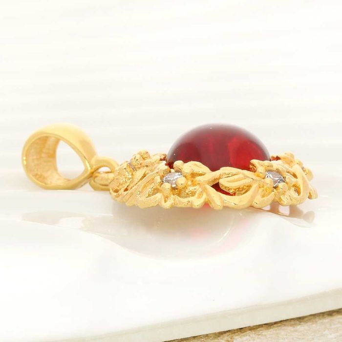 Pozłacana zawieszka z bursztynem - Kwiecisty Wianek pr.925