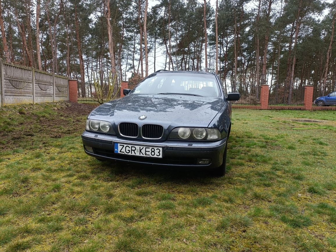 BMW e39 2.5 170km