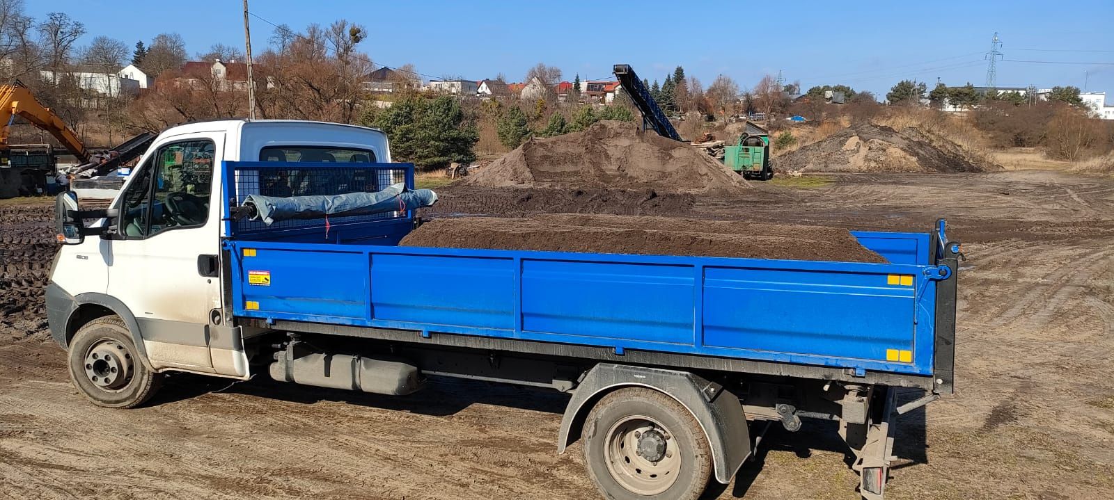 Transport beton bazalt granit piasek tłuczeń ziemia żwir