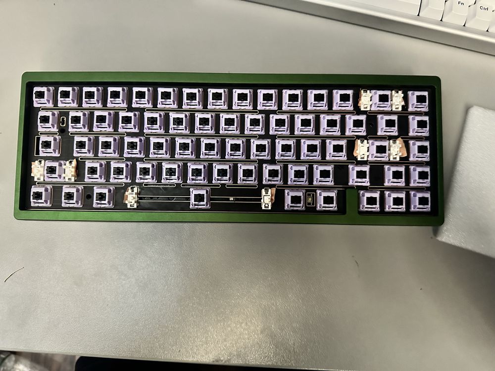 База для механічної клавіатури Lucky 65 v2
