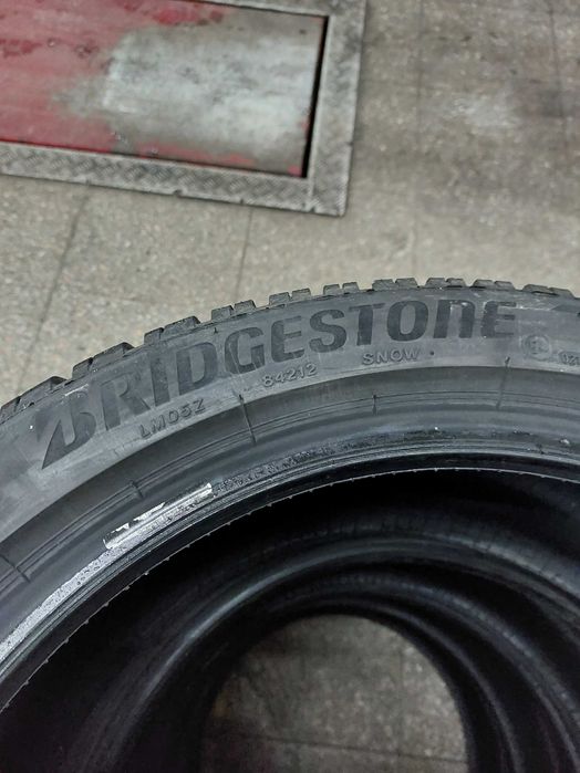 Pneus novos bridgestone 225 45r17  inverno