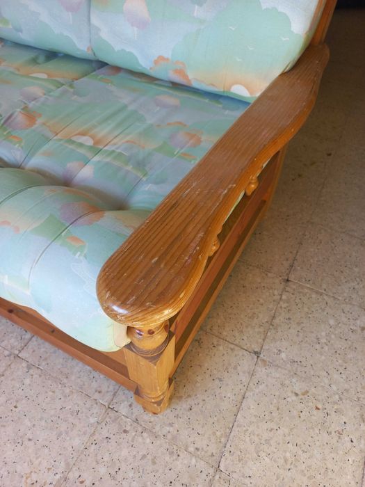 Conjunto Sofá-cama + 2 Cadeirões em pinho (estilo casa de praia)