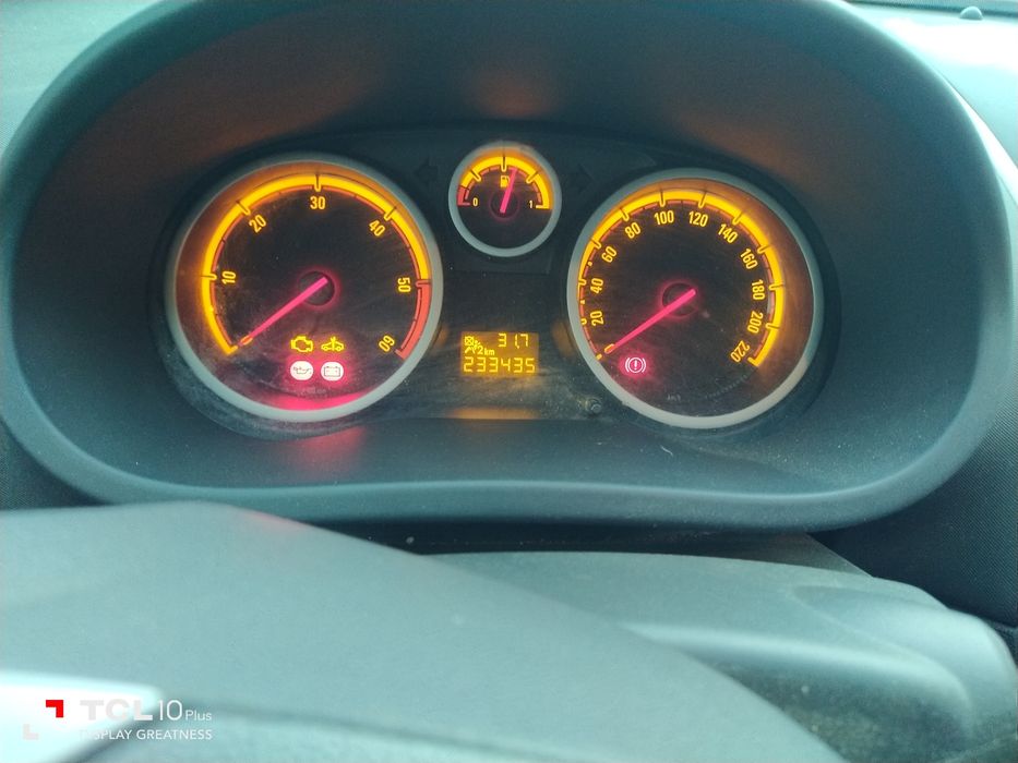 Opel corsa D 1.3cdti de junho de 2007