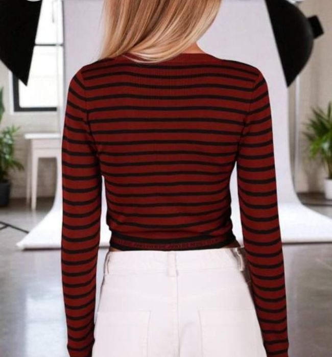 Светр-топ жіночий