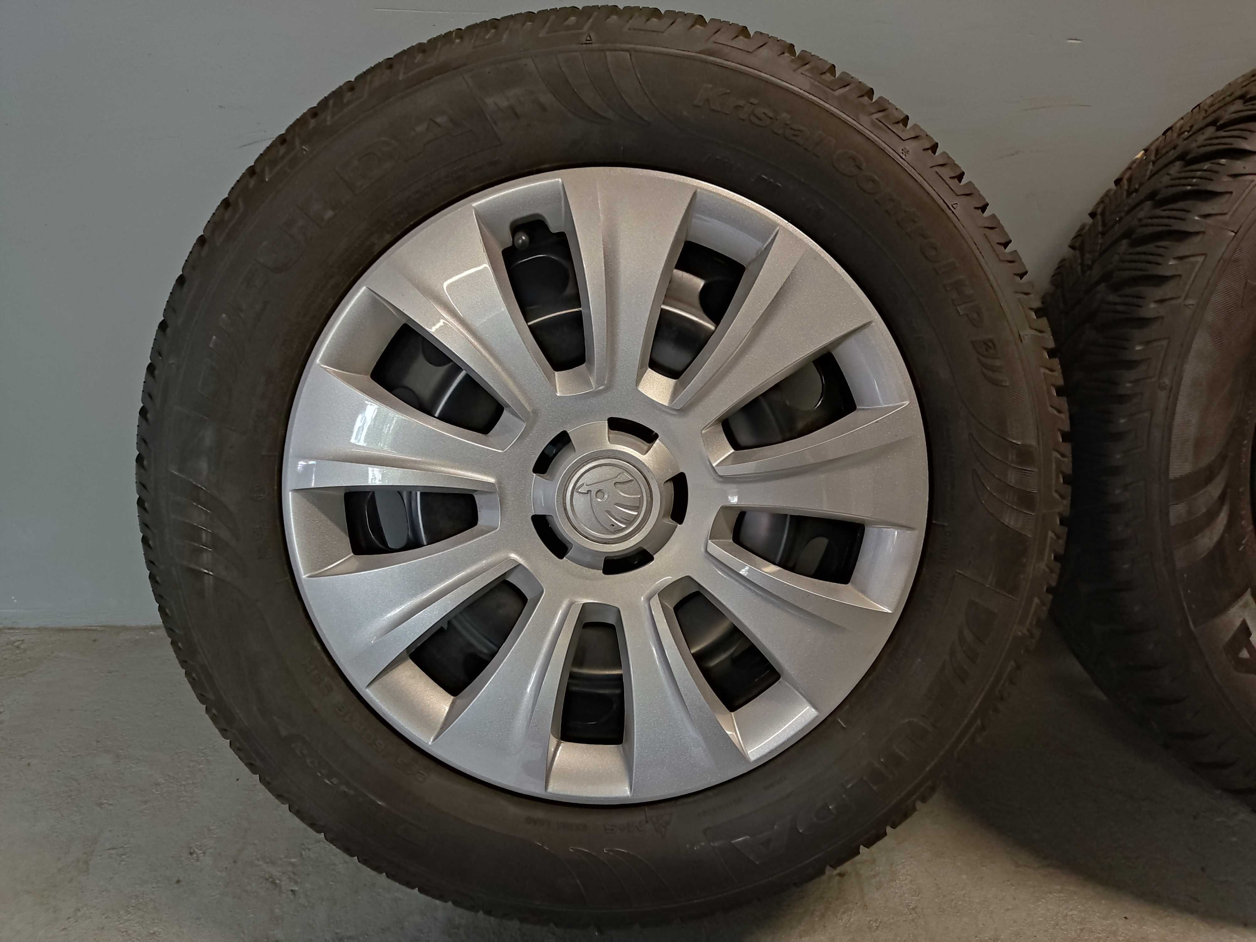 Koła stal 16 VW Volkswagen Passat B8 T-roc Skoda Superb Yeti 215/60R16