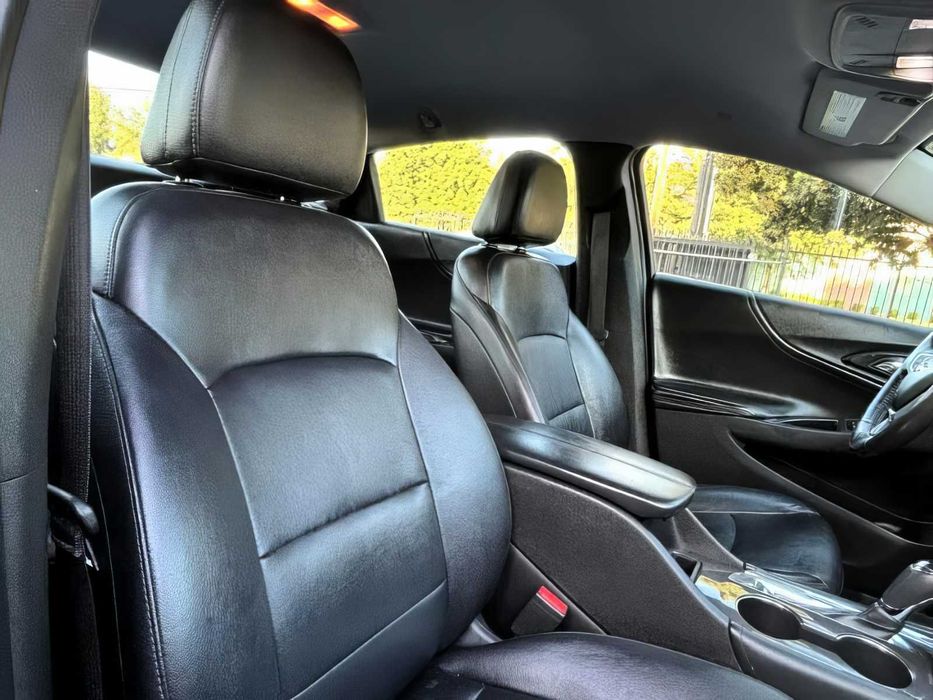 Chevrolet Malibu      2016