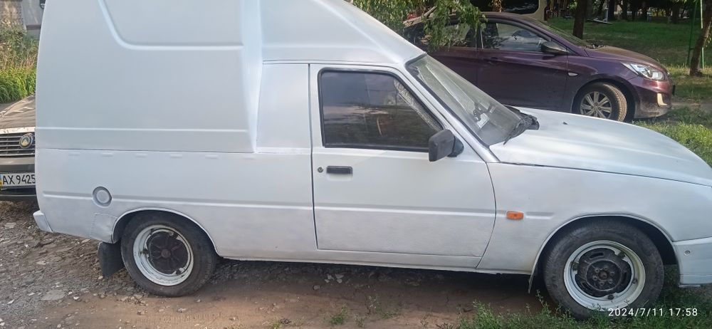 Продам   таврию. Пикап,