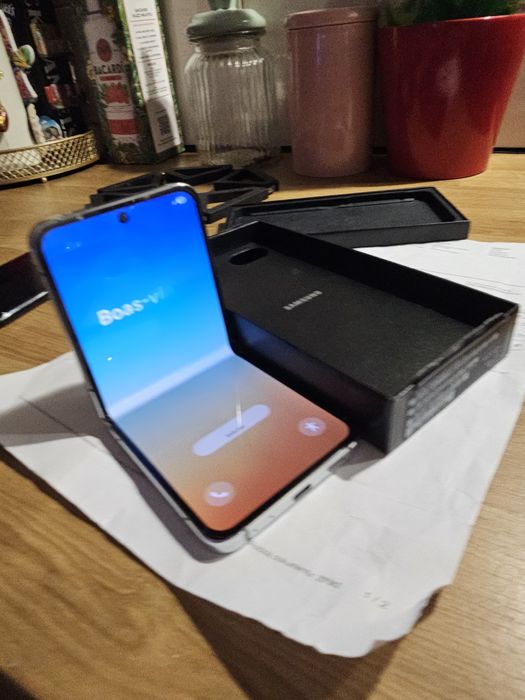 Samsung Galaxy Z Filip5